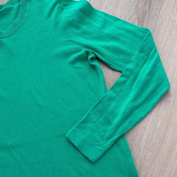 J. Crew Vibrant Green Teddie Sweater - M - Picture 4 of 6